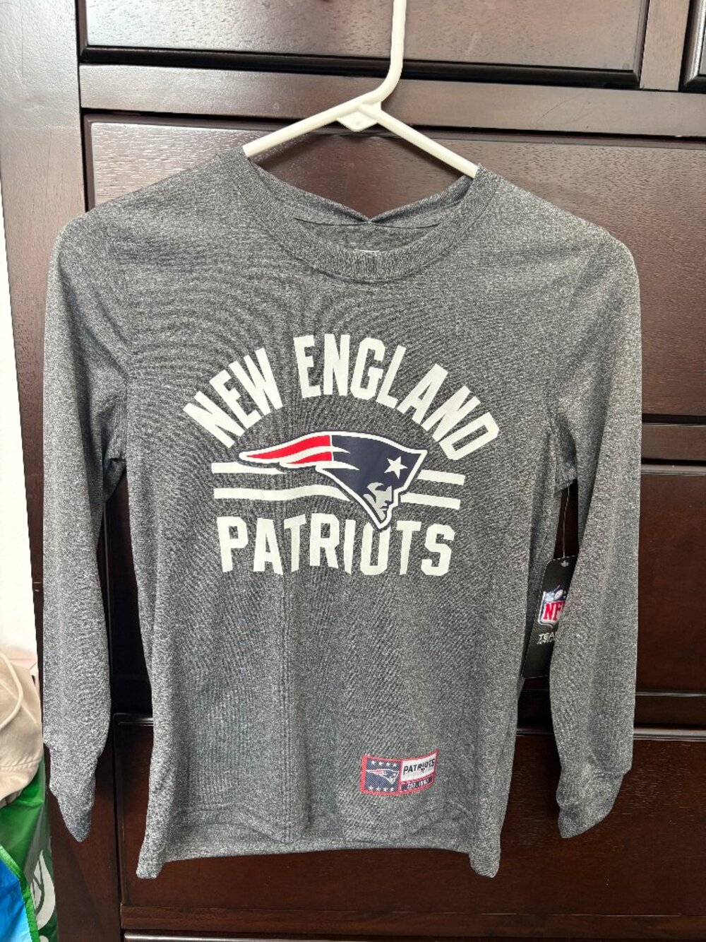 Ultra Game Youth NFL Official Long Sleeve T-Shirt | New England Patriots